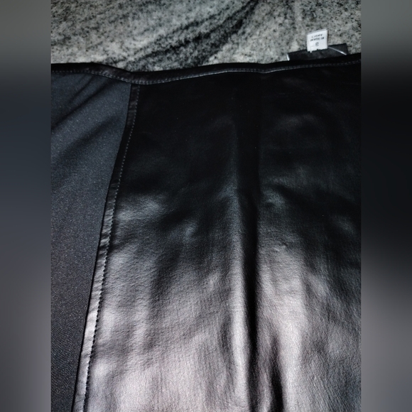 Metrostyle NWT Genuine leather panel straight skirt size 6, zipper - Picture 2 of 10